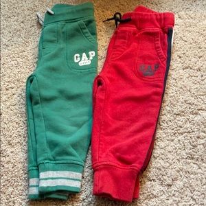 2 Pair Of GAP Toddler Sweatpants Sz: 18-24mo